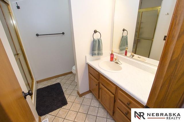 7515 Ali Drive, Lincoln, NE 68507