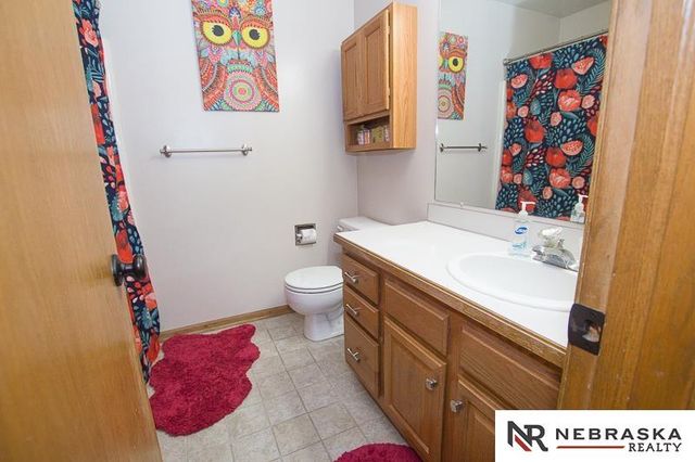 7515 Ali Drive, Lincoln, NE 68507