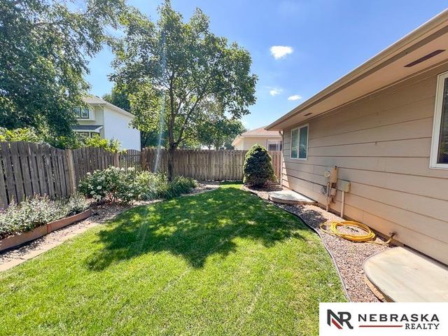 7515 Ali Drive, Lincoln, NE 68507