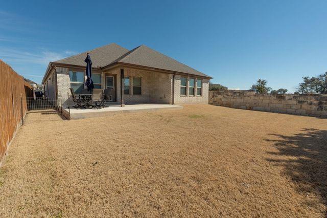 156 Pine Island LN, Leander, TX 78641