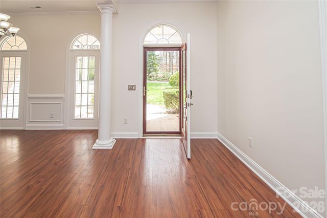 2725 Lakeview Circle, Matthews, NC 28105