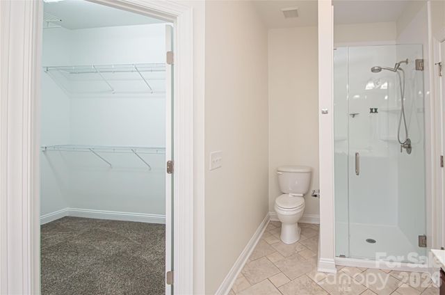 2725 Lakeview Circle, Matthews, NC 28105