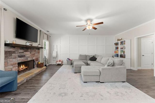 6357 Woodland Station Drive, Lula, GA 30554