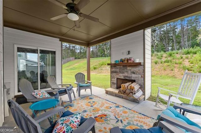 6357 Woodland Station Drive, Lula, GA 30554