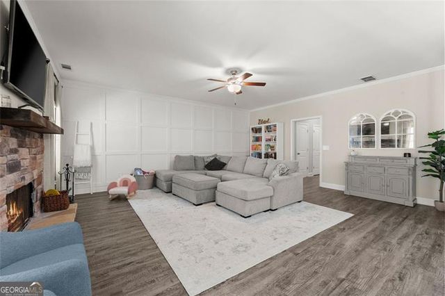 6357 Woodland Station Drive, Lula, GA 30554