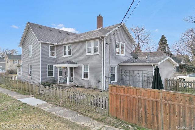 221 CENTER Street, Clio, MI 48420