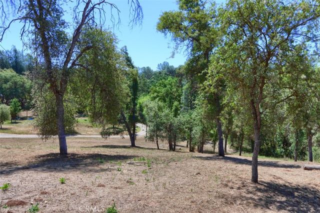 4121 Old Hwy, Mariposa, CA 95338