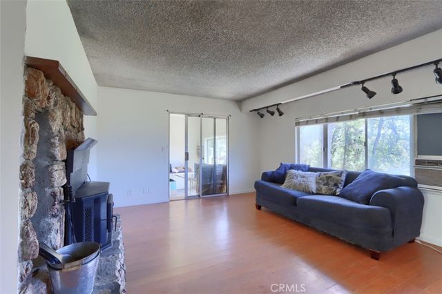 4121 Old Hwy, Mariposa, CA 95338