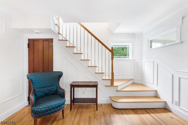 34 Orchard Sq, Caldwell Boro Twp., NJ 07006
