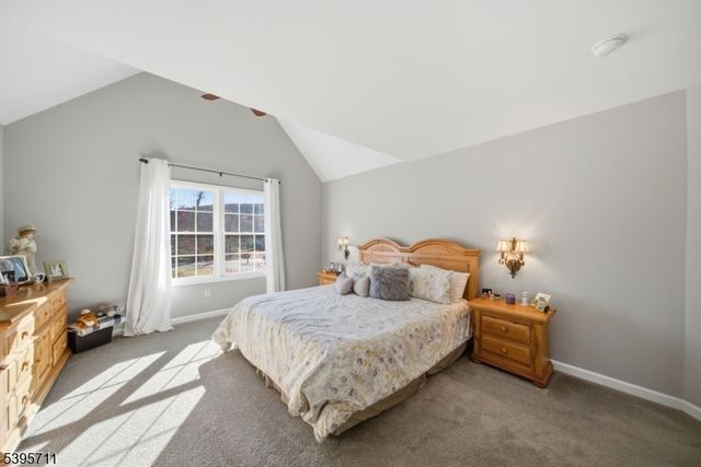 2 Southwoods Ln, Jefferson Twp., NJ 07438