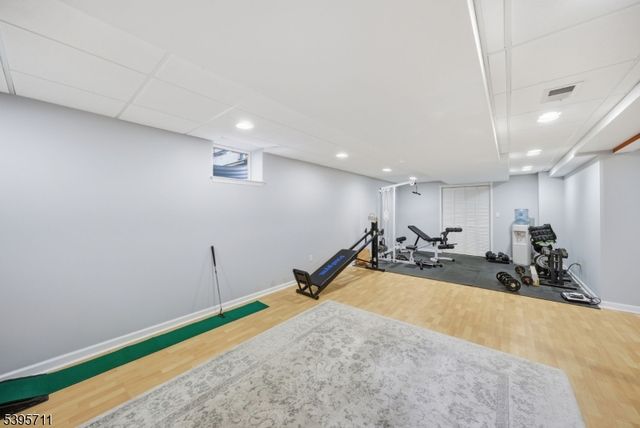 2 Southwoods Ln, Jefferson Twp., NJ 07438