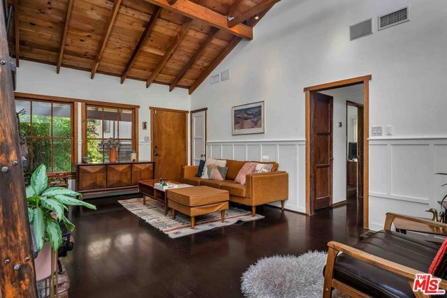 9859 Easton Drive, Beverly Hills, CA 90210