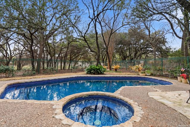 3002 Elm Gate St, San Antonio, TX 78230
