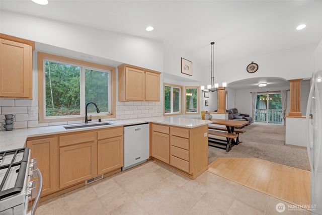 8428 178th Place NE, Arlington, WA 98223