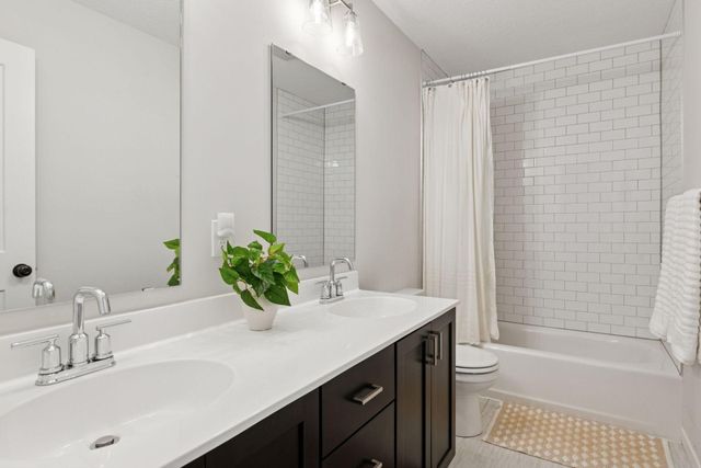 3545 Lilac Avenue Alcove N, Lake Elmo, MN 55042