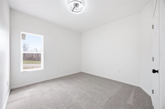 4911 Hocker Drive, Kansas City, MO 64136