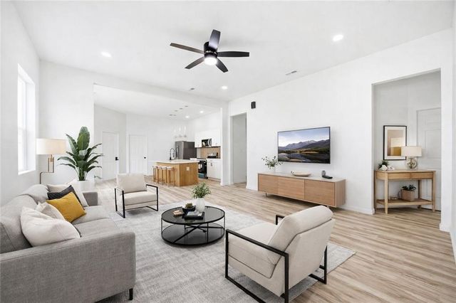 4911 Hocker Drive, Kansas City, MO 64136