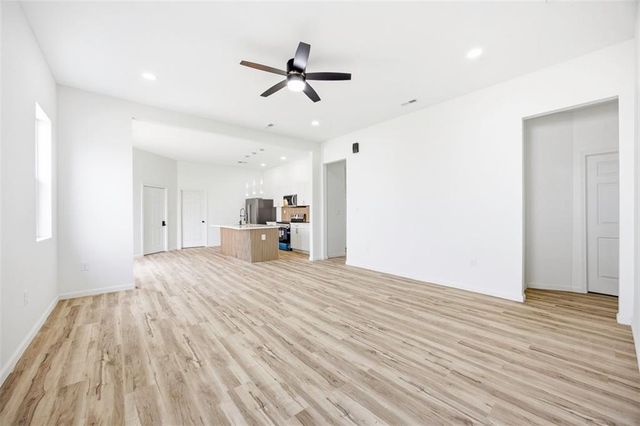 4911 Hocker Drive, Kansas City, MO 64136