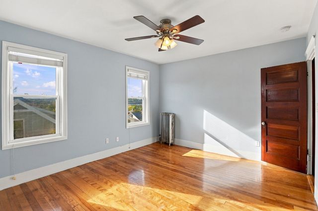 3 Cutting Avenue, Worcester, MA 01606