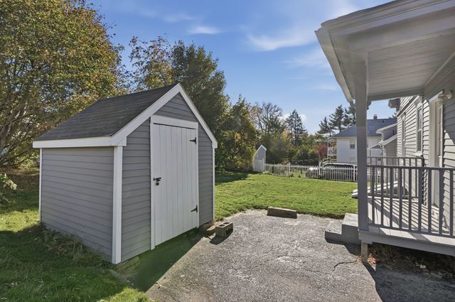 3 Cutting Avenue, Worcester, MA 01606