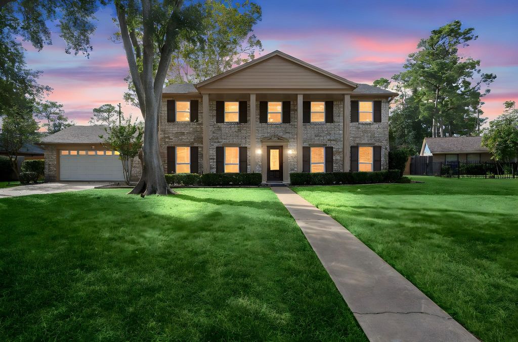 5906 Echo Lake Lane, Houston, TX 77069