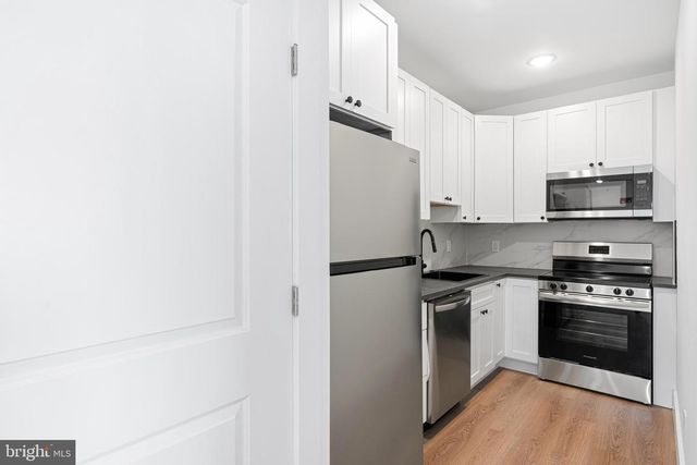 929 N 40TH ST #E, Philadelphia, PA 19104