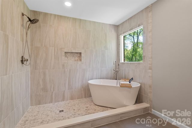 1507 Chadmore Lane NW, Concord, NC 28027