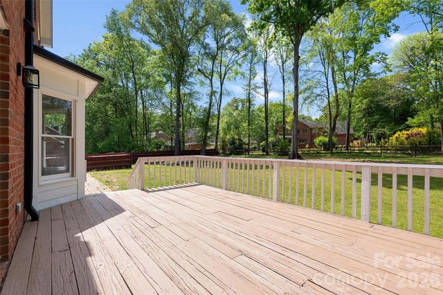 1507 Chadmore Lane NW, Concord, NC 28027