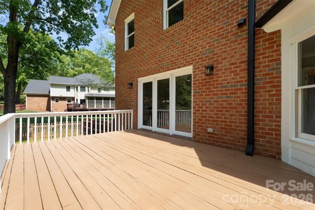 1507 Chadmore Lane NW, Concord, NC 28027