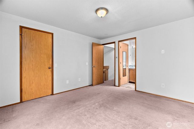 1210 Bay Loop SW, Tumwater, WA 98512