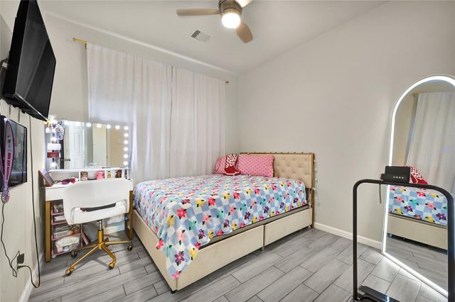 1522 Longley Street, South Houston, TX 77587