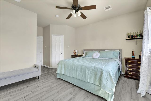 1522 Longley Street, South Houston, TX 77587