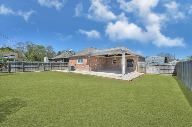 1522 Longley Street, South Houston, TX 77587