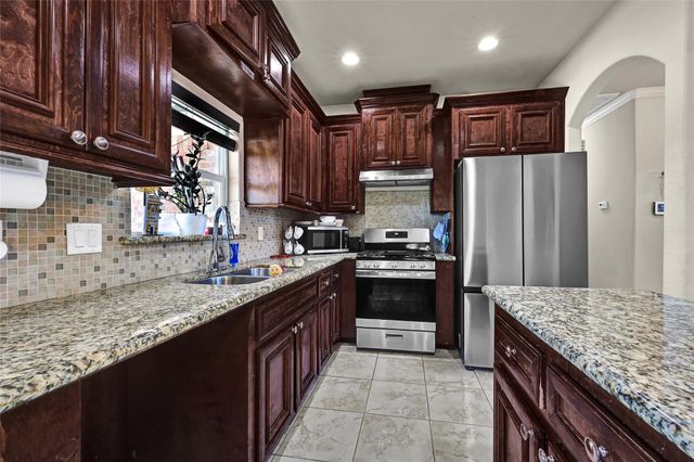 1522 Longley Street, South Houston, TX 77587