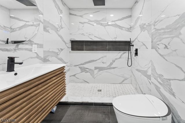 160 Grandview Ave, Piscataway Twp., NJ 08854