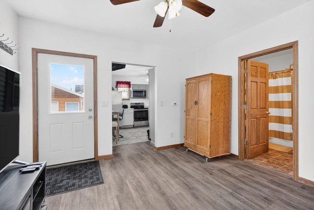 427 W 12th Avenue, Oshkosh, WI 54902