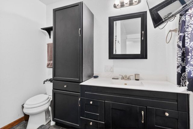 427 W 12th Avenue, Oshkosh, WI 54902