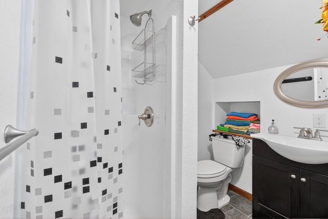 427 W 12th Avenue, Oshkosh, WI 54902