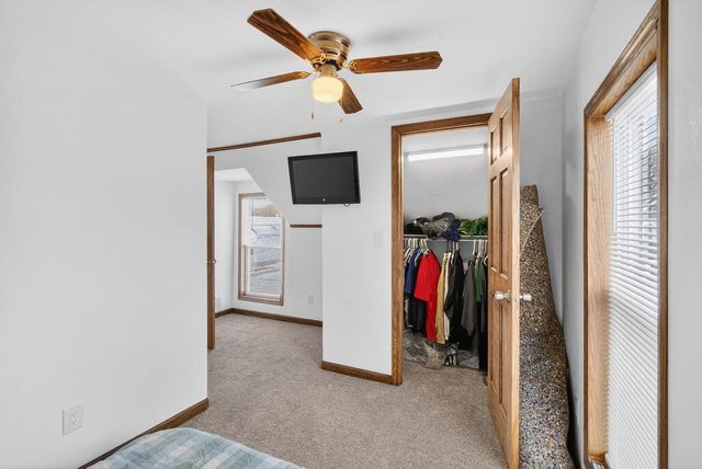 427 W 12th Avenue, Oshkosh, WI 54902