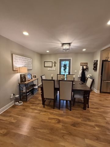 735 Old Highway 52, Lafayette, TN 37083