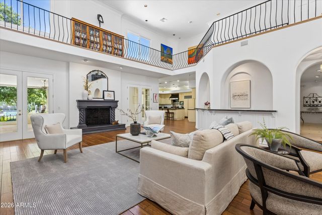 5912 E SAPPHIRE Lane, Paradise Valley, AZ 85253