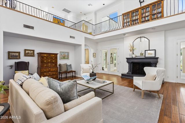 5912 E SAPPHIRE Lane, Paradise Valley, AZ 85253