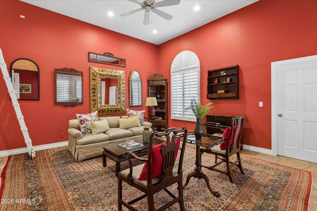 5912 E SAPPHIRE Lane, Paradise Valley, AZ 85253