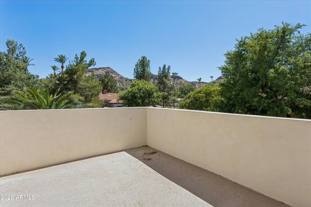 5912 E SAPPHIRE Lane, Paradise Valley, AZ 85253