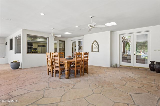 5912 E SAPPHIRE Lane, Paradise Valley, AZ 85253