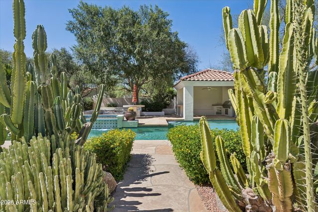 5912 E SAPPHIRE Lane, Paradise Valley, AZ 85253