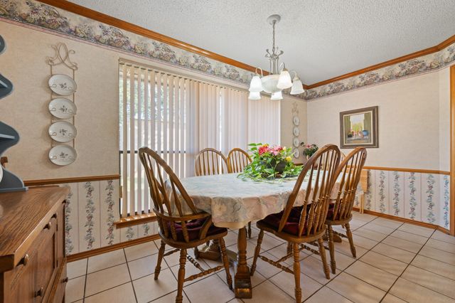 1602 Murry Drive, Cleburne, TX 76033