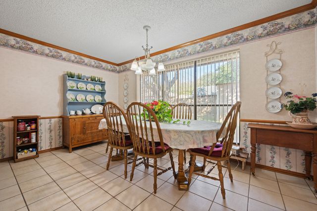 1602 Murry Drive, Cleburne, TX 76033