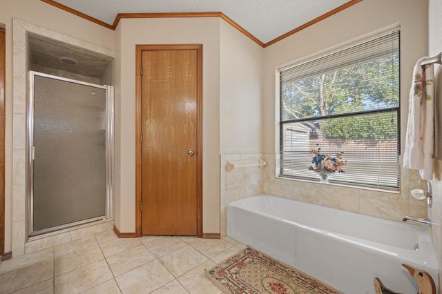 1602 Murry Drive, Cleburne, TX 76033