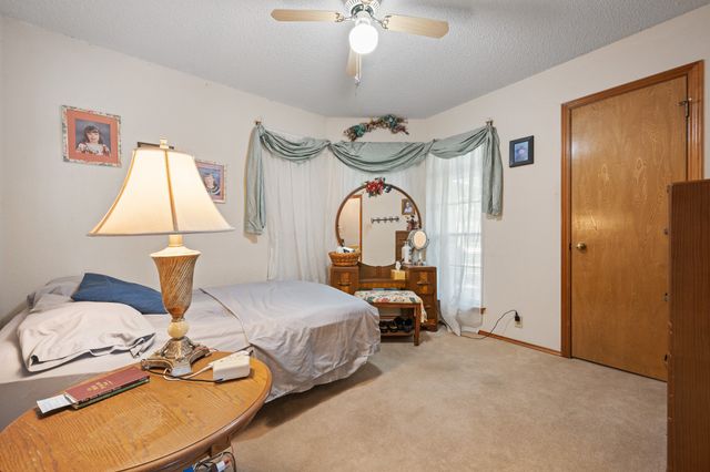 1602 Murry Drive, Cleburne, TX 76033